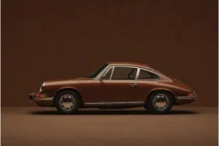 Schilderijen-Urban Cotton Glasschilderij Brown Porsche