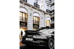 Best Glasschilderij Luxe auto voor winkel 080120C-820 Schilderijen