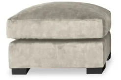 Poefen-Givenchie Hocker Frederique