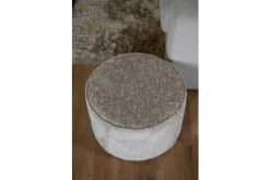 Poefen-Caggia Poef Babs