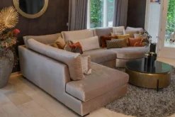 U-Banken|Elementen Banken-Tiffiniti U bank Norah