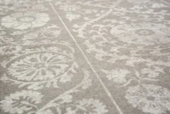 Vloerkleden-Louis de Poortere Vloerkleed Boree 9846 Antiquarian Suzani |
