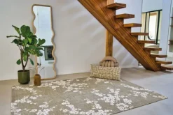 Vloerkleden-Louis de Poortere Vloerkleed Wet Garden 9372 Sakura |